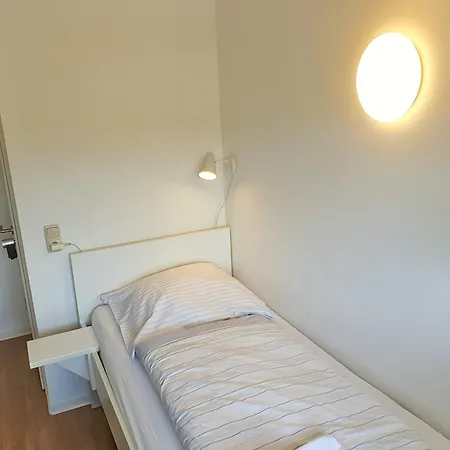 Jonas 2* Bremen