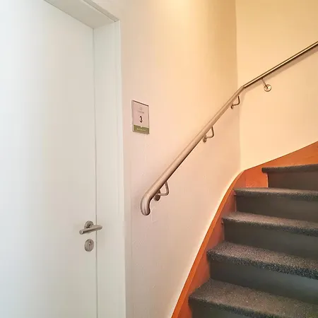 Jonas Apartment 2*
